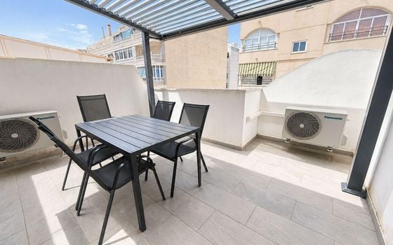 3 Schlafzimmer Doppelhaus in Torrevieja - AG155222 - Foto - Small - 29