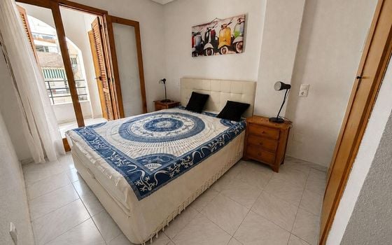 3 Schlafzimmer Doppelhaus in Torrevieja - AG155222 - Foto - Small - 17