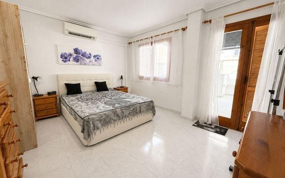 3 Schlafzimmer Doppelhaus in Torrevieja - AG155222 - Foto - Small - 18