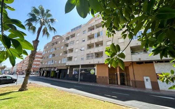 2 bedroom Apartment in Torrevieja - RCJ155255 - Photo - 1