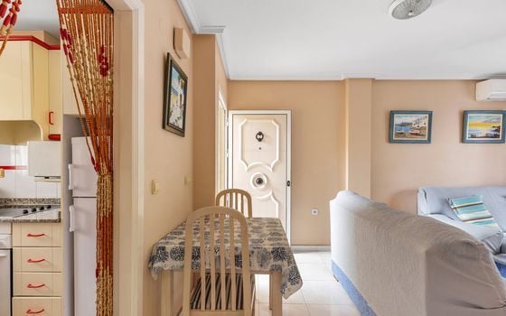 2 bedroom Apartment in Torrevieja - B155596 - Photo - Small - 7