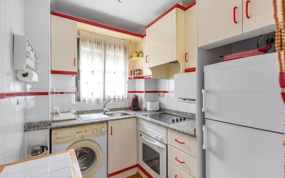 2 bedroom Apartment in Torrevieja - B155596 - Photo - Small - 10