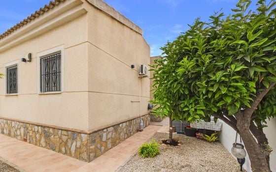 3 bedroom Villa in Pinar de Campoverde - OKW155639 - Photo - Small - 35