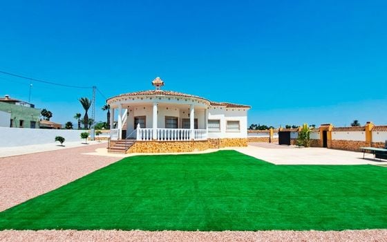 3 bedroom Villa in Catral - VRE155834 - Photo - 1