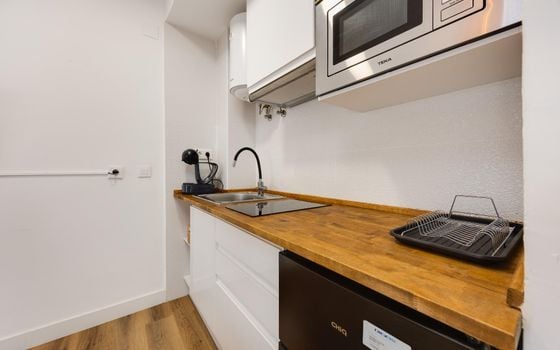  Apartment in Torrevieja- AG156085 - Photo - 4