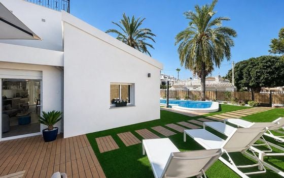 4 bedroom Villa in Punta Prima - URE156209 - Photo - Small - 25