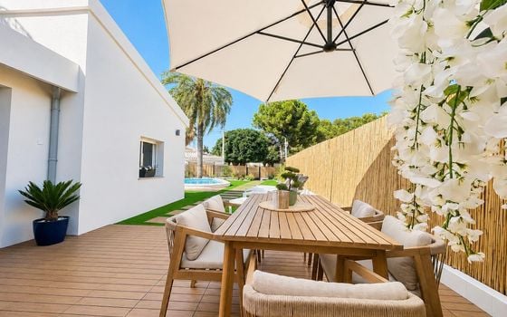 4 bedroom Villa in Punta Prima - URE156209 - Photo - Small - 23