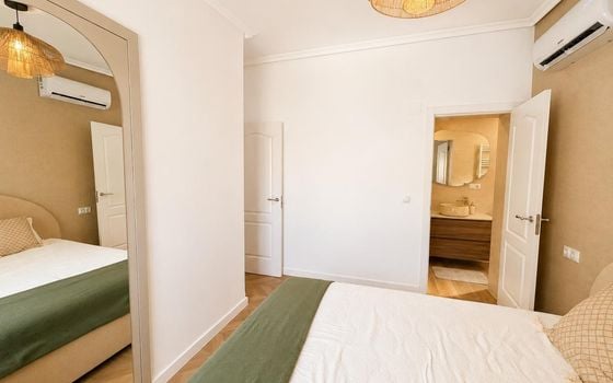 4 bedroom Villa in Punta Prima - URE156209 - Photo - Small - 11