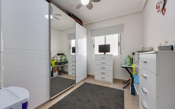 2 bedroom Penthouse in Torrevieja - CYM156292 - Photo - Small - 10