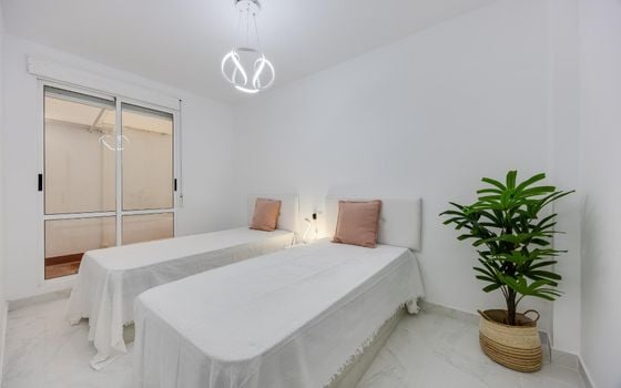 2 bedroom Apartment in Torrevieja - CYM156293 - Photo - Small - 12