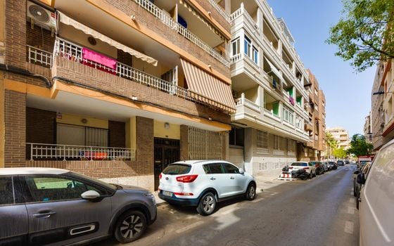 3 bedroom Apartment in Torrevieja - CYM156294 - Photo - Small - 26
