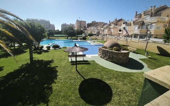 3 bedroom Bungalow in Torrevieja - AG156312 - Photo - Small - 8