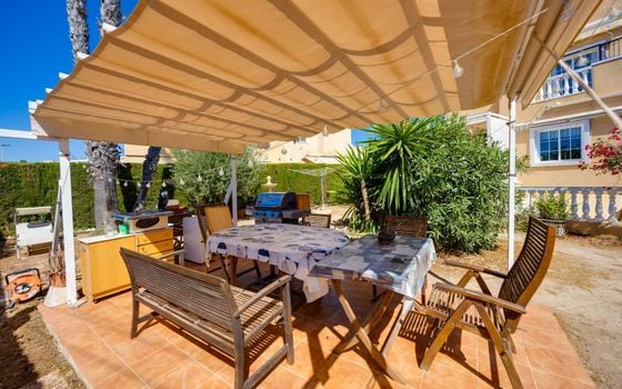 4 bedroom Villa in Torrevieja - CYM156494 - Photo - 3