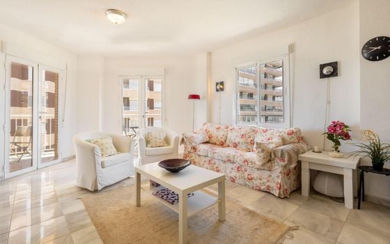 3 bedroom Apartment in Torrevieja - AG156522 - Photo - 2