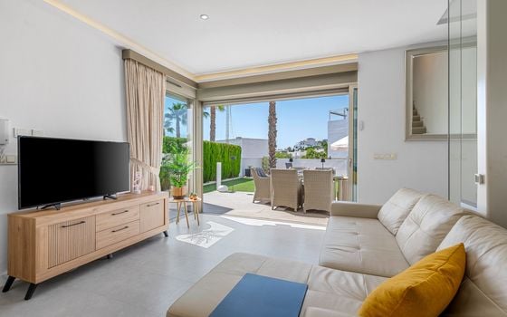 3 bedroom Villa in Villamartin - CBW156660 - Photo - Small - 6