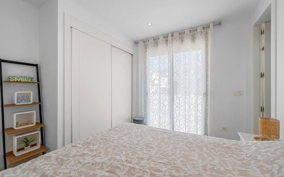 3 bedroom Villa in Villamartin - CBW156660 - Photo - Small - 11