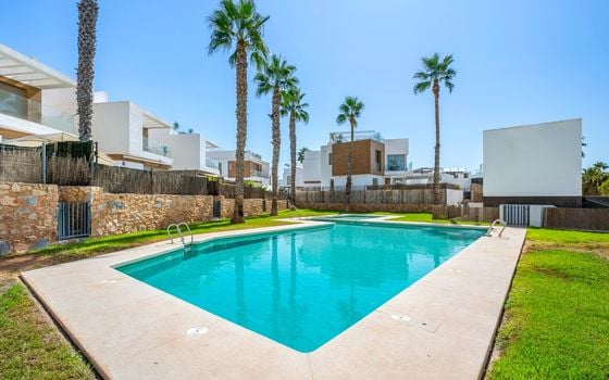 3 bedroom Villa in Villamartin - CBW156660 - Photo - Small - 35