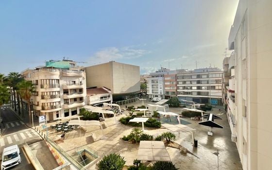 3 bedroom Apartment in Torrevieja - AG156802 - Photo - 2