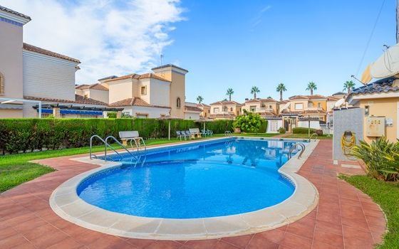 3 Schlafzimmer Villa in Guardamar del Segura - CBB156904 - Foto - Small - 34