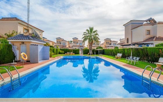 3 Schlafzimmer Villa in Guardamar del Segura - CBB156904 - Foto - Small - 35