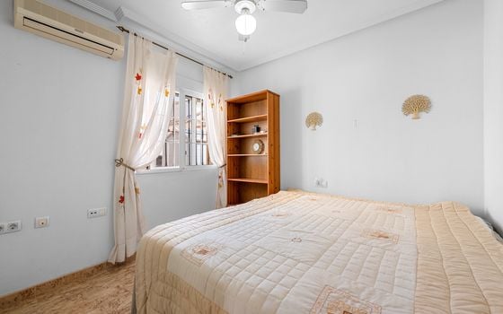 3 Schlafzimmer Villa in Guardamar del Segura - CBB156904 - Foto - Small - 12