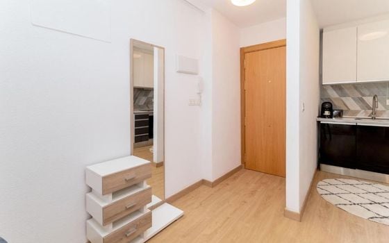 2 bedroom Apartment in Torrevieja - ET156975 - Photo - 4