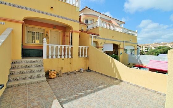 2 bedroom Townhouse in Villamartin - VC157065 - Photo - 1
