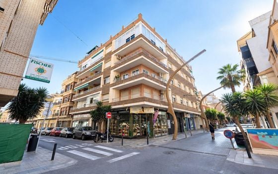 3 bedroom Apartment in Torrevieja - CRR157107 - Photo - 1