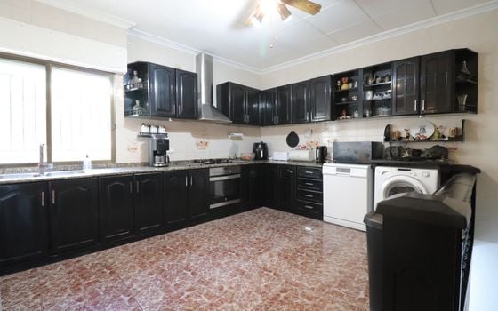 6 bedroom Villa in Crevillente - VRE157111 - Photo - Small - 10