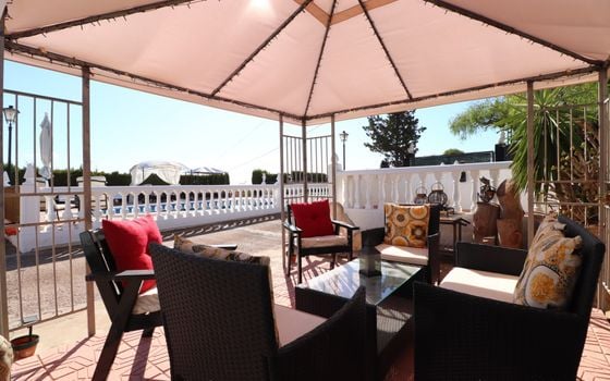 6 bedroom Villa in Crevillente - VRE157111 - Photo - 4