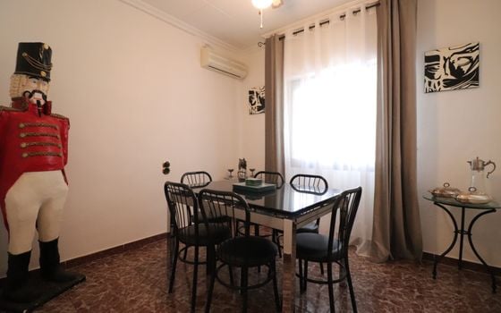 6 bedroom Villa in Crevillente - VRE157111 - Photo - Small - 12
