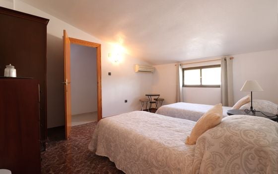 6 bedroom Villa in Crevillente - VRE157111 - Photo - Small - 24