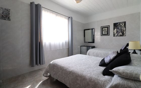 6 bedroom Villa in Crevillente - VRE157111 - Photo - Small - 31
