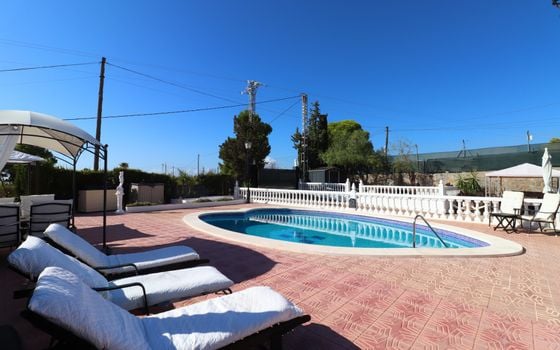 6 bedroom Villa in Crevillente - VRE157111 - Photo - 2