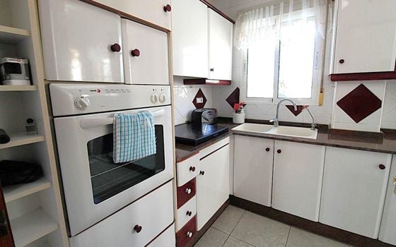 - IMC157229 - Photo - Small - 9