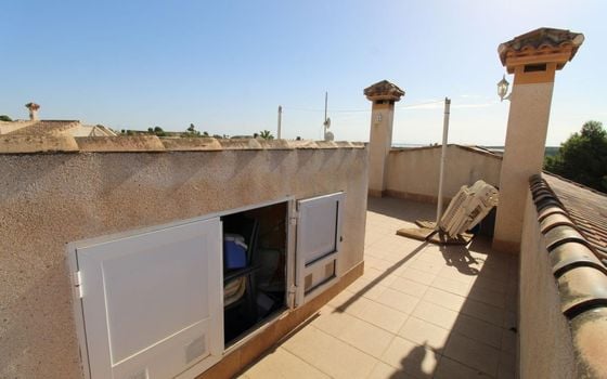 - IMC157229 - Photo - Small - 29