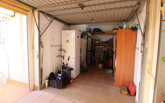- IMC157229 - Photo - Small - 25
