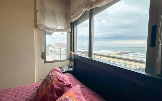 4 bedroom Apartment in Torrevieja - RCJ157238 - Photo - Small - 17
