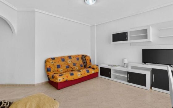 - HRE157281 - Photo - Small - 6