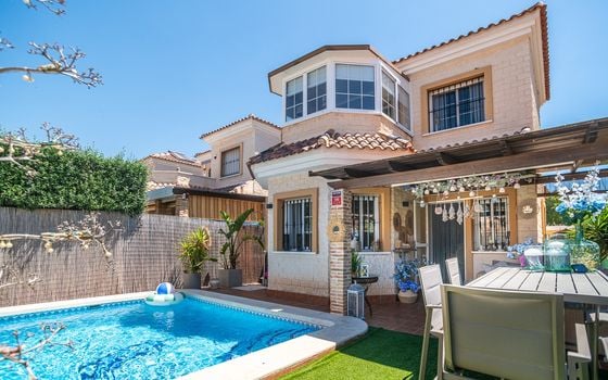 3 bedroom Villa in Guardamar del Segura - GS157344 - Photo - 1