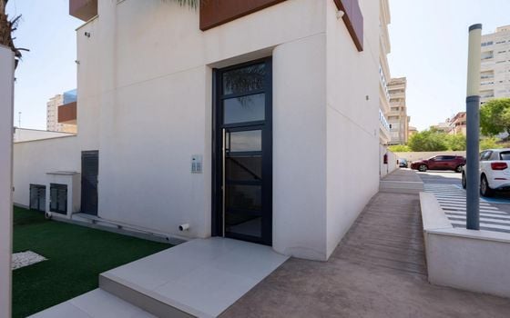 2 Schlafzimmer Appartement in Guardamar del Segura - AG157437 - Foto - Small - 20