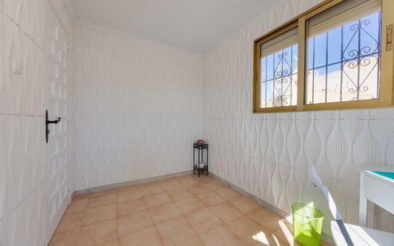 2 bedroom Bungalow in La Marina - HRE157507 - Photo - Small - 15