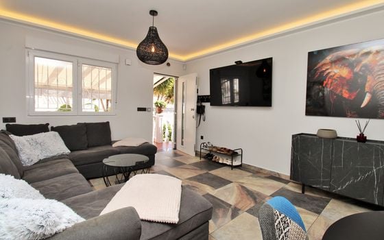 4 bedroom Villa in Villamartin - VC157532 - Photo - Small - 9
