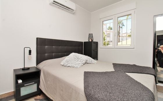 4 bedroom Villa in Villamartin - VC157532 - Photo - Small - 19