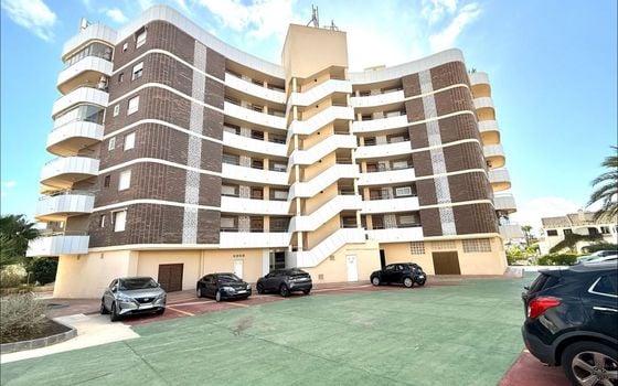 2 bedroom Apartment in La Zenia - PSE157645 - Photo - 2