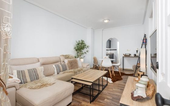 2 bedroom Penthouse in Orihuela Costa - AG157667 - Photo - 3