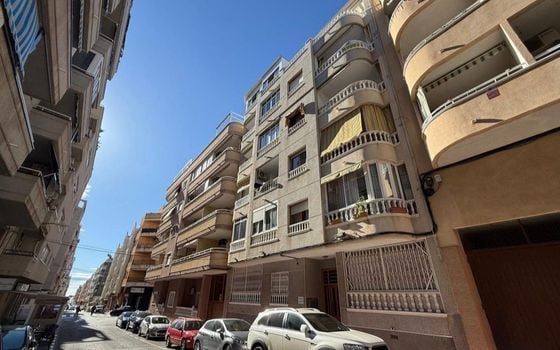 3 bedroom Penthouse in Torrevieja - AG158148 - Photo - 1