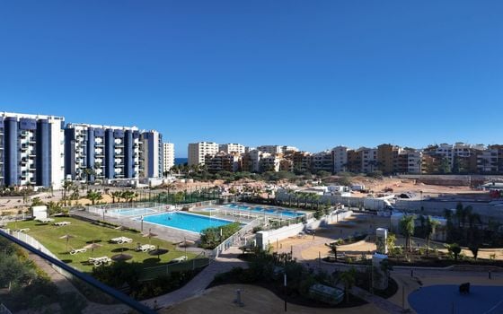 2 bedroom Apartment in Punta Prima - LR158220 - Photo - 1