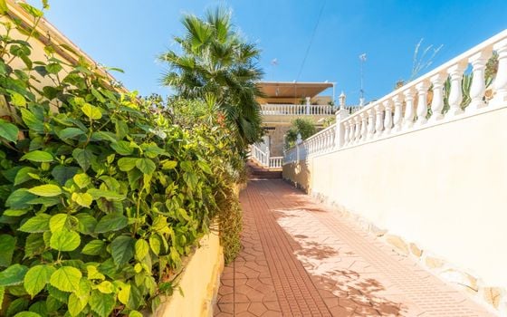 4 bedroom Villa in Los Balcones - RPF158279 - Photo - Small - 42