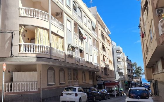3 bedroom Apartment in Torrevieja - CI158411 - Photo - 1